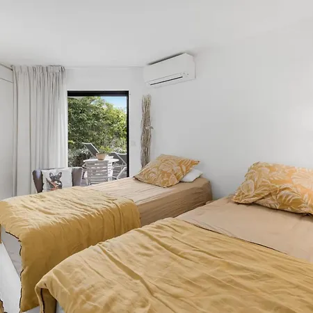 Ref 2195 - Stunning Contemporary House With Pool Terraces And Sea View 别墅 *